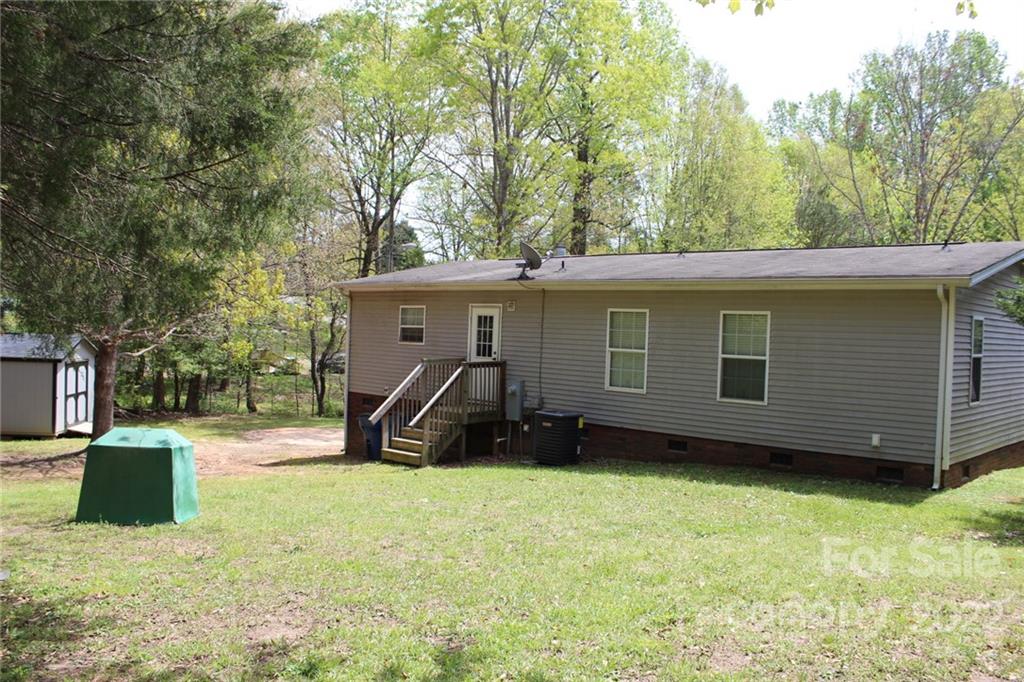 1684 Eckard Road Conover, NC 28613 - Photo 4 of 16 Gallery Image 4