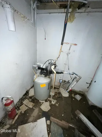 $219,999 | 1296 Highway 162, Root, NY 12166