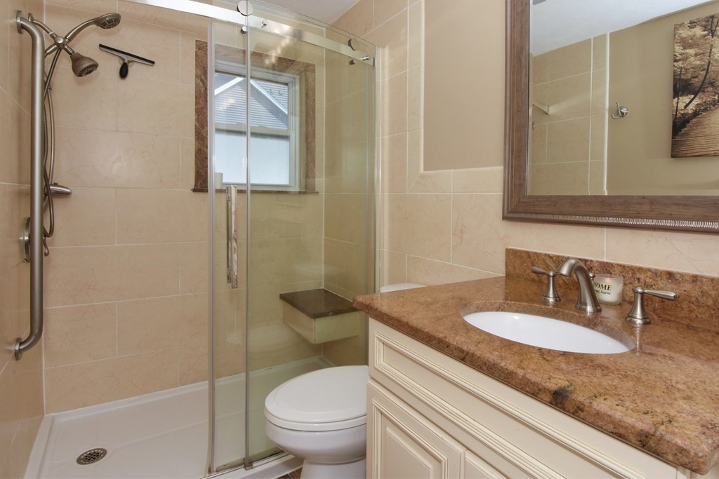 25 Svenson Road Shrewsbury, MA 01545 - Photo 13 of 37 Gallery Image 13
