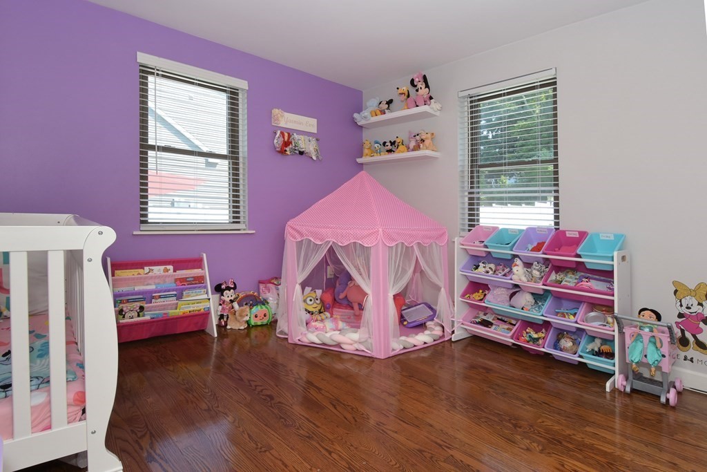25 Svenson Road Shrewsbury, MA 01545 - Photo 18 of 37 Gallery Image 18