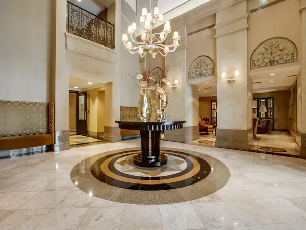 $5,300 | 3401 Lee Parkway, Unit 102, Dallas, TX 75219