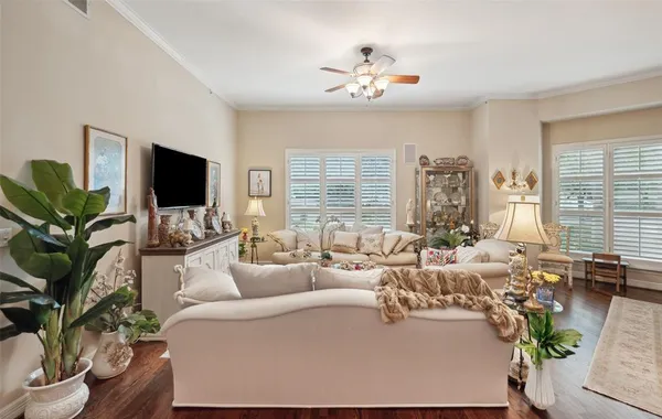 $5,300 | 3401 Lee Parkway, Unit 102, Dallas, TX 75219