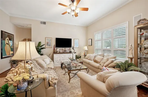 $5,300 | 3401 Lee Parkway, Unit 102, Dallas, TX 75219