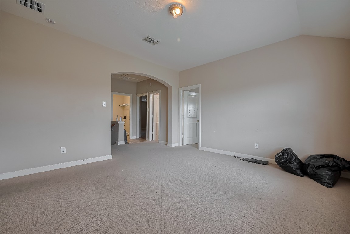 1703 Macclesby Lane Houston, TX 77049 - Photo 21 of 41 a view of a livingroom with a stove