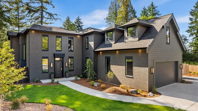 $1,799,000 | 601 Chris David Drive, Steilacoom, WA 98388