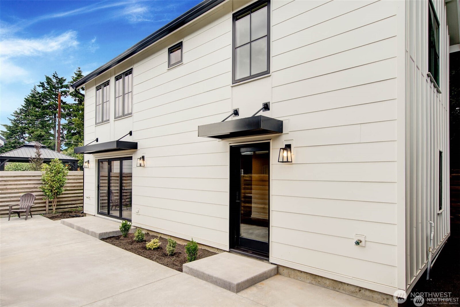 4606 Northeast 47th Street Seattle, WA 98105 - Photo 22 of 36