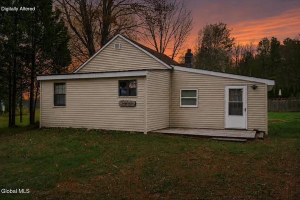 $300,000 | 124 Mohawk Avenue, Providence, NY 12025