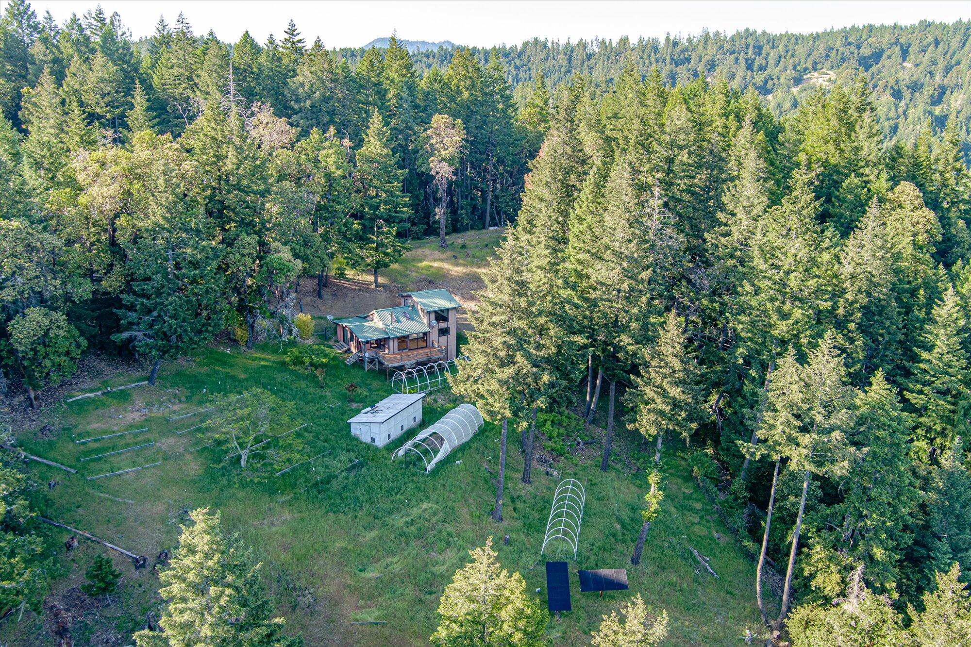4001 Old Briceland Road Garberville, CA 95542 - Photo 10 of 93