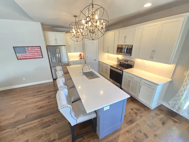 $925,000 | N4267 Cherokee Court, Markesan, WI 53946