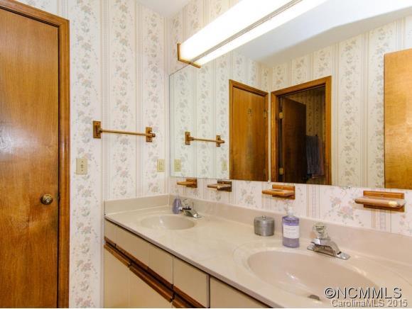 7 Naylor Road Asheville, NC 28806 - Photo 12 of 24 Gallery Image 12