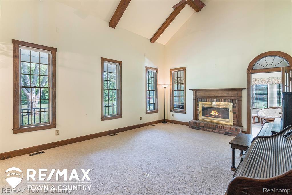 6277 Elms Road Flushing, MI 48433 - Photo 3 of 47