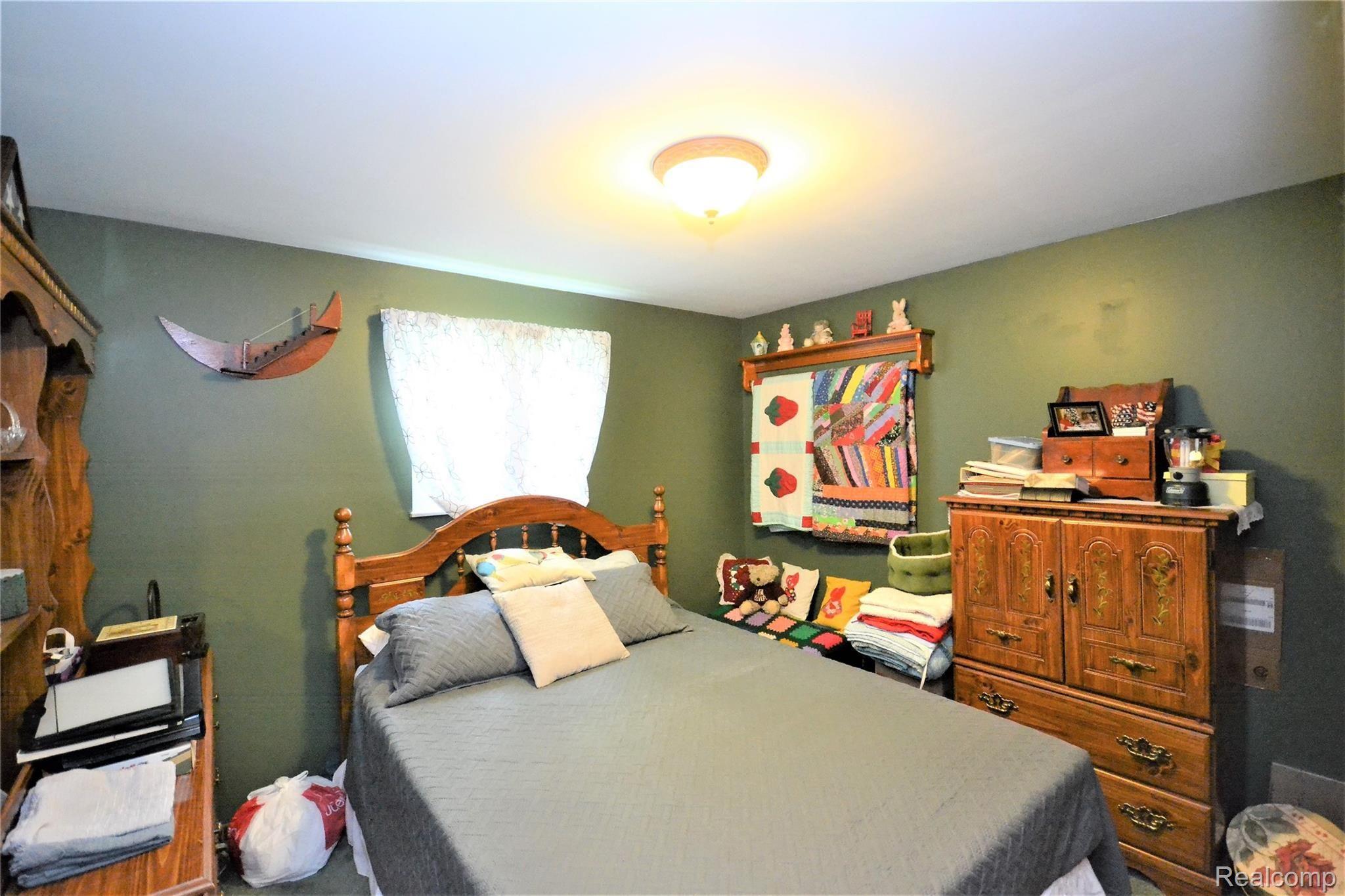8180 Milford Road Holly, MI 48442 - Photo 13 of 20 Bedroom #3