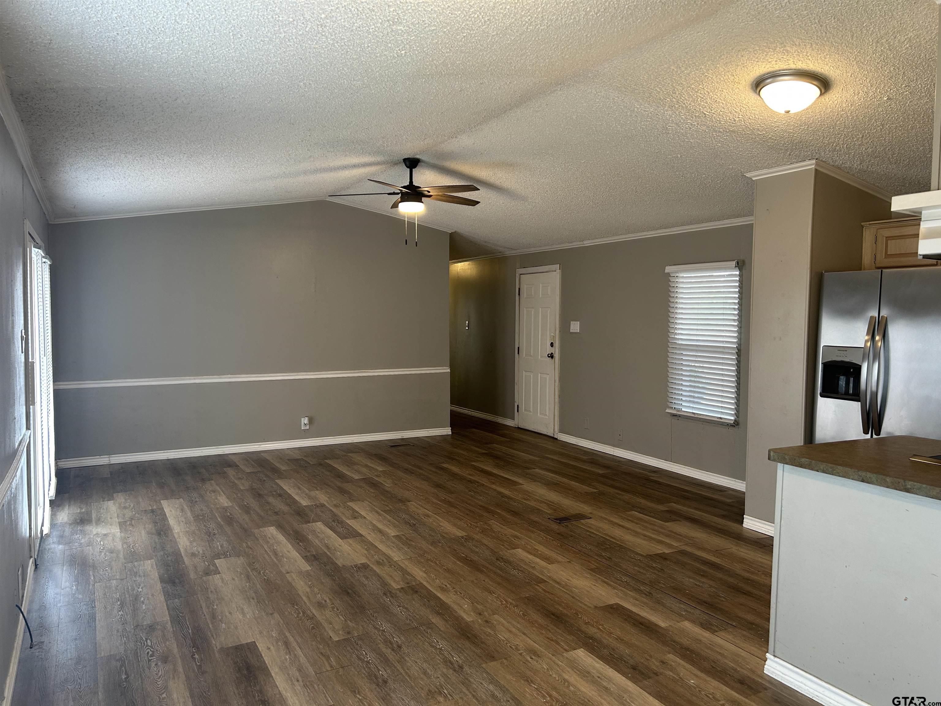 16174 Love Lindale, TX 75771 - Photo 12 of 34