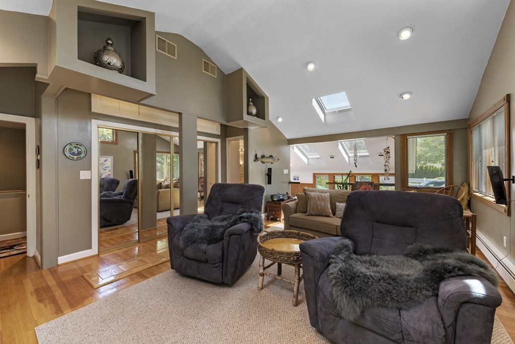 260 Puritan Road Swampscott, MA 01907 - Photo 27 of 42 Gallery Image 27