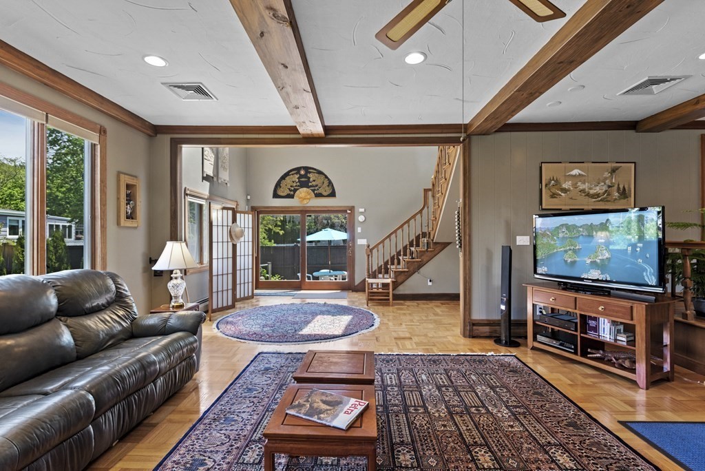 260 Puritan Road Swampscott, MA 01907 - Photo 8 of 42 Gallery Image 8