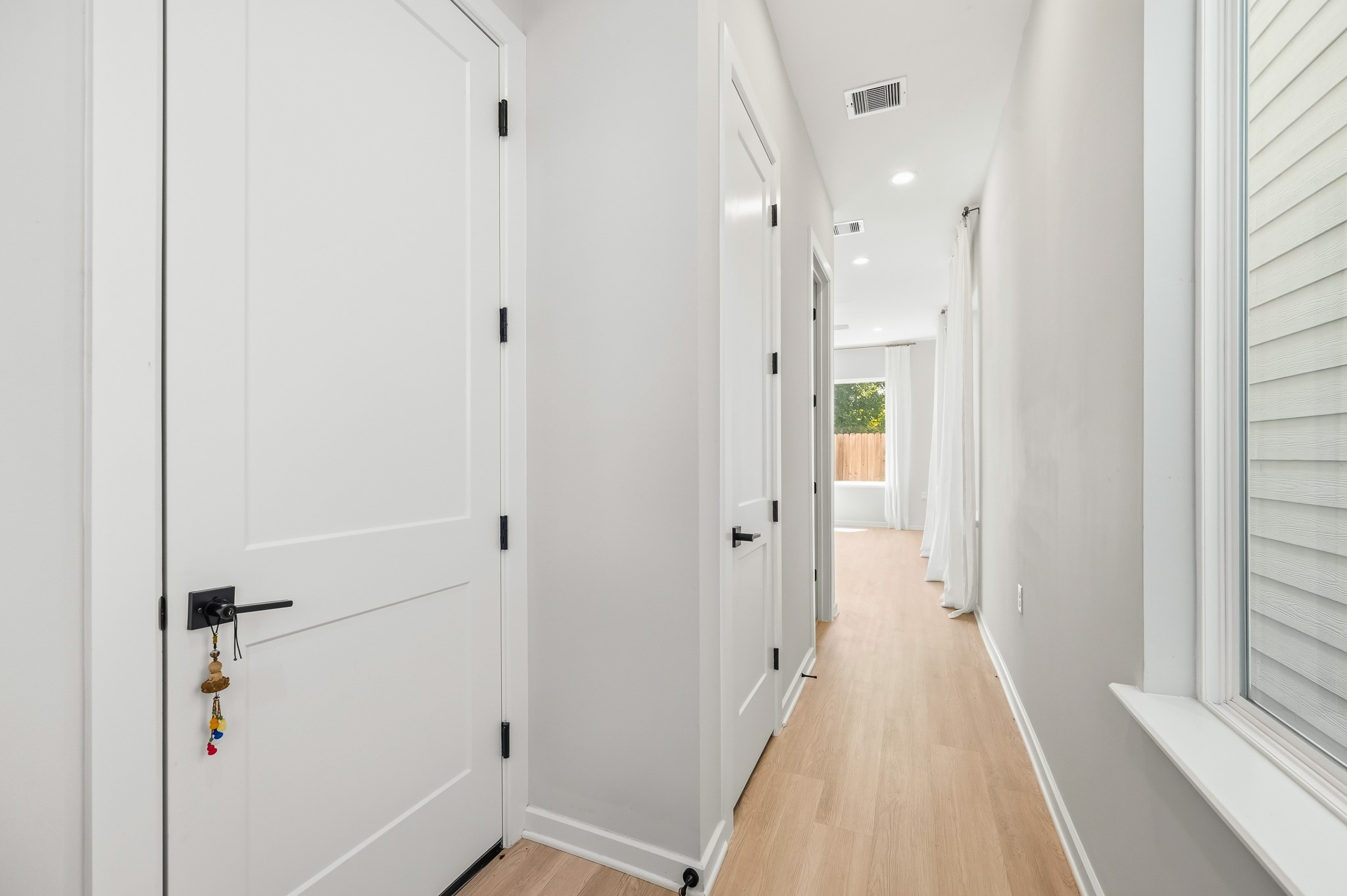 2032 West Tidwell Road Houston, TX 77091 - Photo 7 of 39 Gallery Image 7