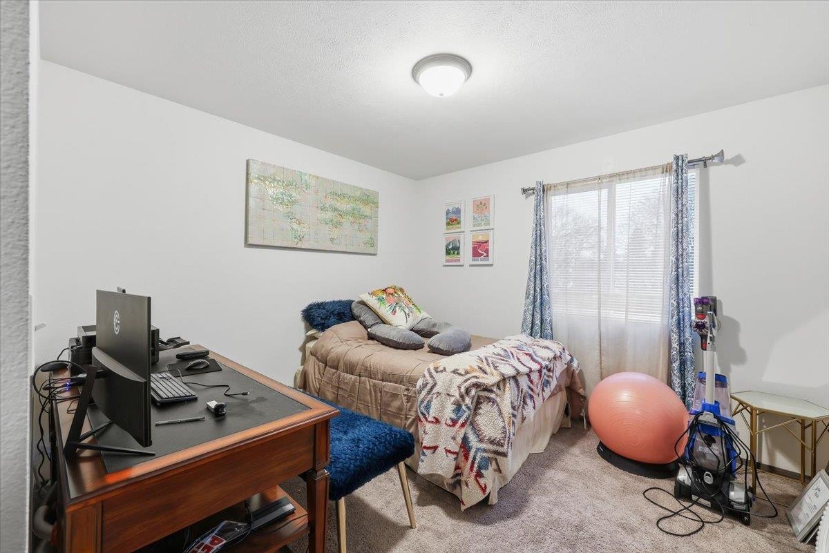 2715 North Boeing Road Millwood, WA 99206 - Photo 11 of 18