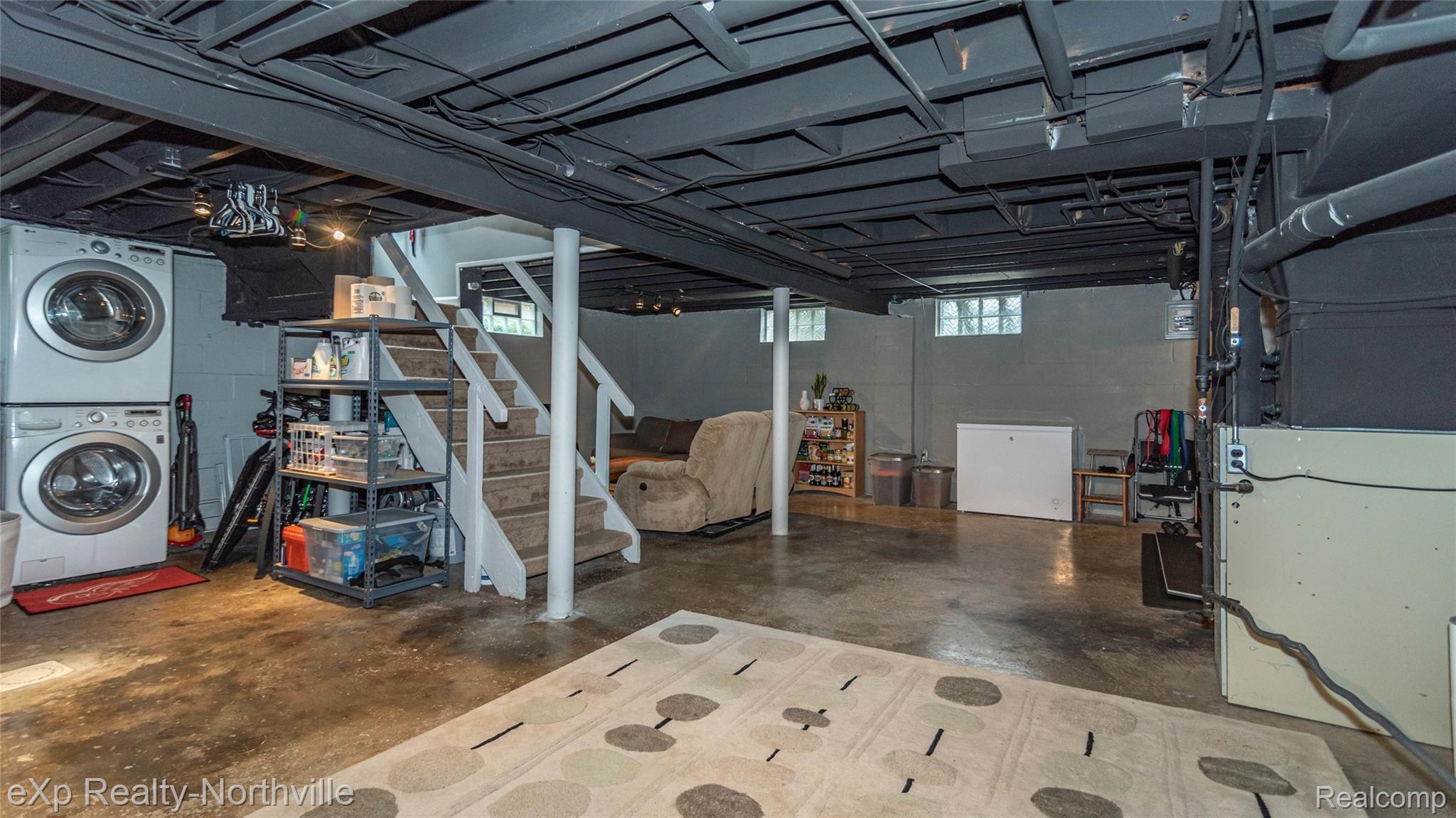 3260 Kenmore Road Berkley, MI 48072 - Photo 36 of 41 035_24.jpg