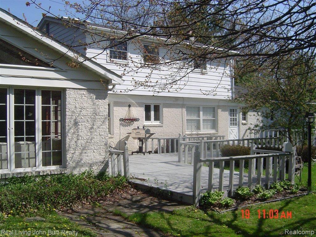 1690 Brewer Road Leonard, MI 48367 - Photo 3 of 12 058.JPG