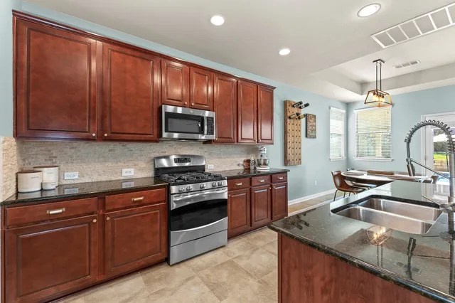 $615,000 | 2813 Granite Hill Cove, Leander, TX 78641