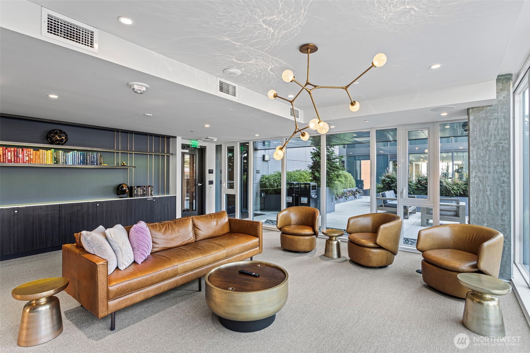 450 South Main Street, Unit 1005 Seattle, WA 98104 - Photo 13 of 33