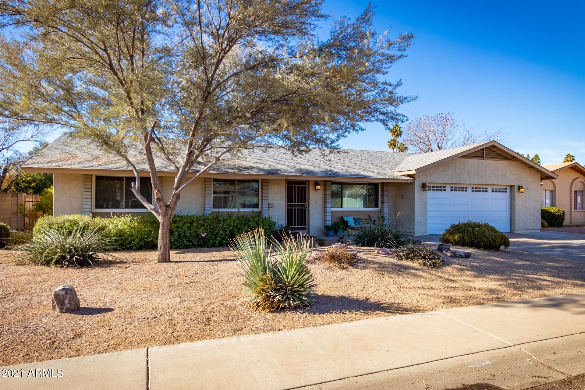 3765 West Dalphin Road Phoenix, AZ 85051 - Photo 1 of 40 Dalphin 4