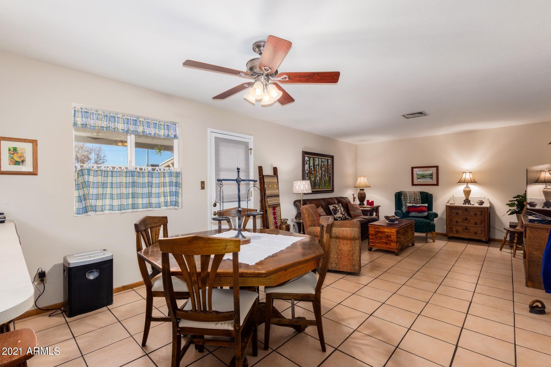 3765 West Dalphin Road Phoenix, AZ 85051 - Photo 16 of 40 Dalphin 17