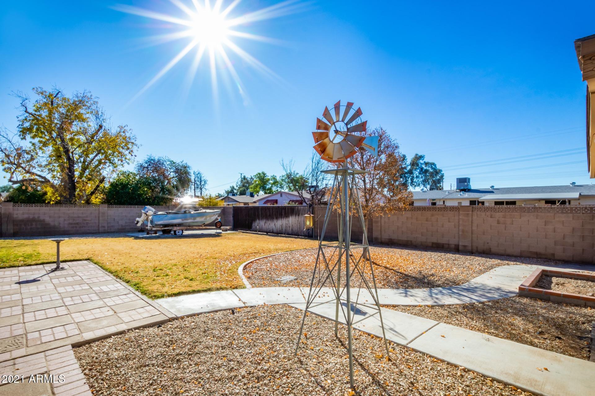 3765 West Dalphin Road Phoenix, AZ 85051 - Photo 38 of 40 Dalphin 39