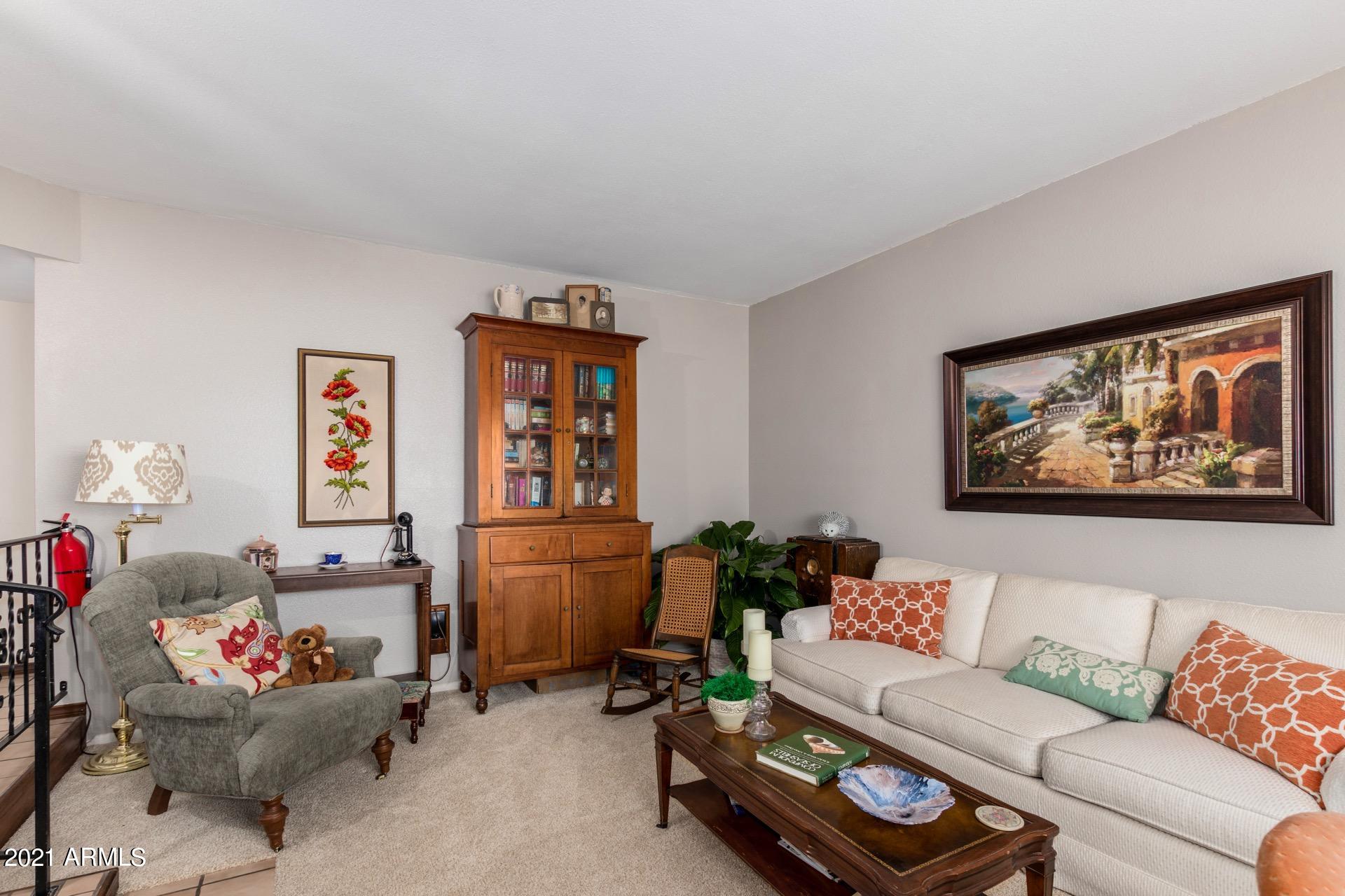 3765 West Dalphin Road Phoenix, AZ 85051 - Photo 7 of 40 Dalphin 8