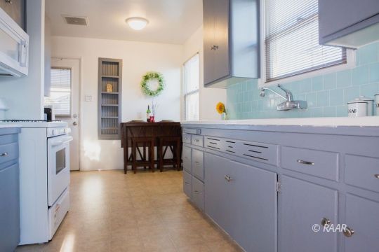 304 North Balsam Street Ridgecrest, CA 93555 - Photo 9 of 31 Gallery Image 9