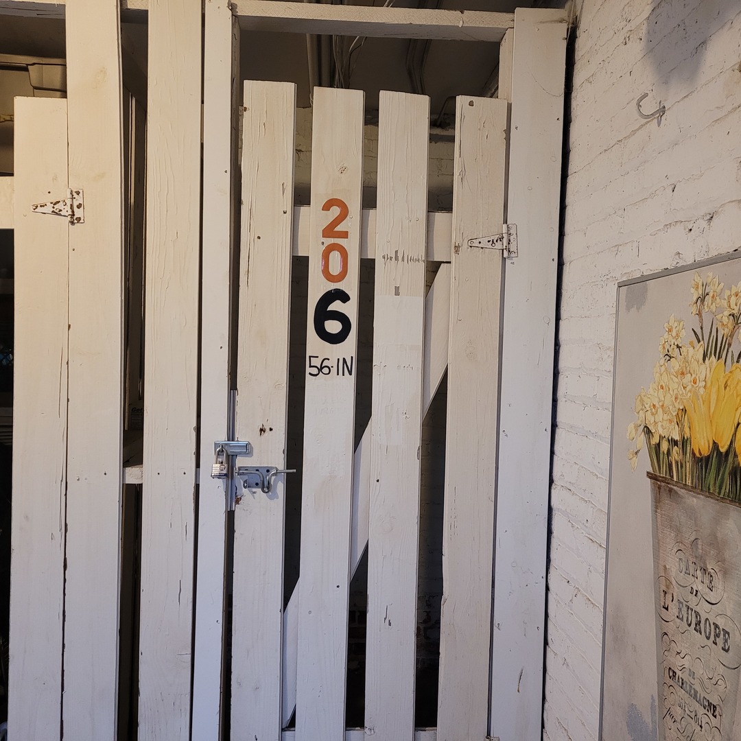 56 Forest Avenue, Unit 1N Riverside, IL 60546 - Photo 20 of 21 a bathroom with a shower