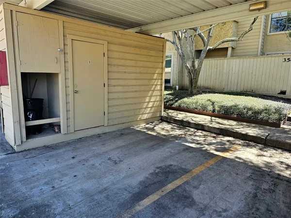 $1,600 | 3566 Ocee Street, Houston, TX 77063