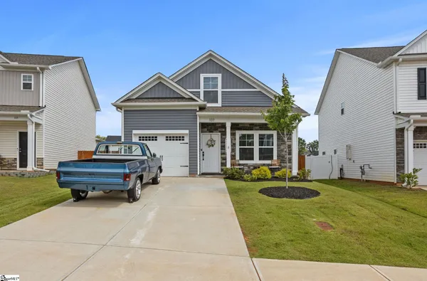 $325,000 | 107 Brown Circle, Easley, SC 29642