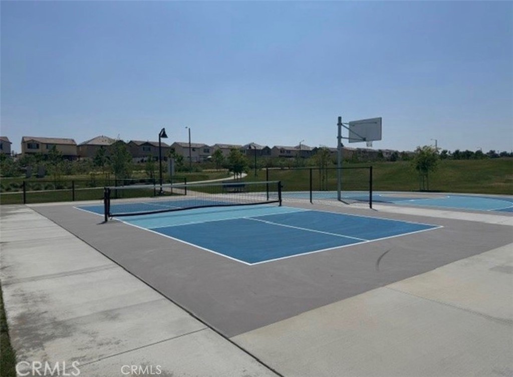 2448 Powell Drive Rialto, CA 92377 - Photo 23 of 33