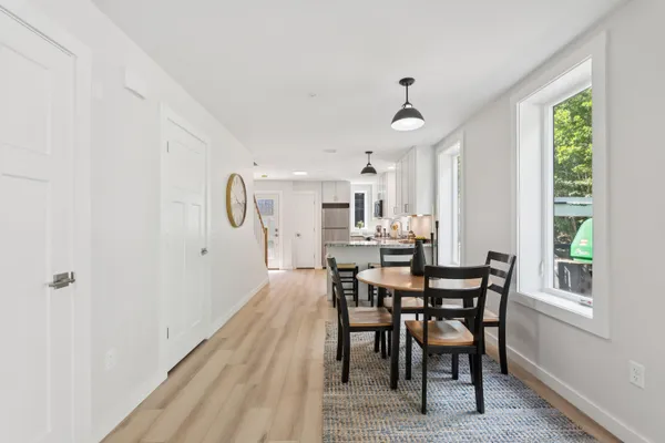 $299,500 | 17 Cedar Bend, Unit 17, Boothbay, ME 04537