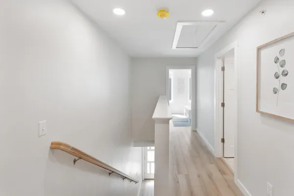 $299,500 | 17 Cedar Bend, Unit 17, Boothbay, ME 04537