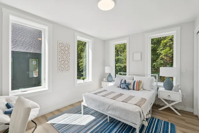 $299,500 | 17 Cedar Bend, Unit 17, Boothbay, ME 04537