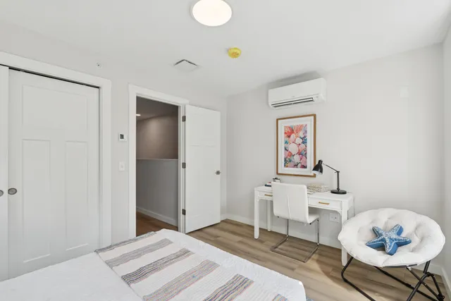 $299,500 | 17 Cedar Bend, Unit 17, Boothbay, ME 04537