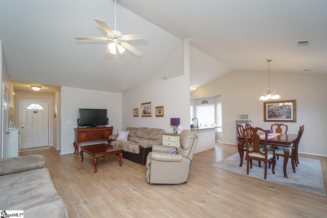 7 Corey Way Travelers Rest, SC 29690 - Photo 9 of 23 Gallery Image 9
