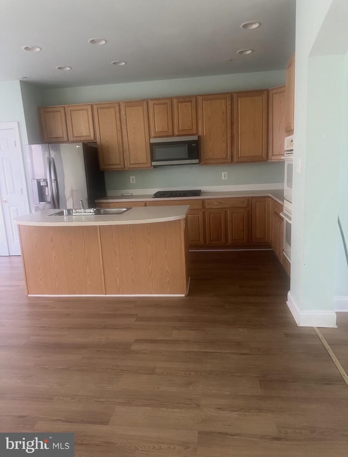 23045 Birch Mead Road Clarksburg, MD 20871 - Photo 2 of 6