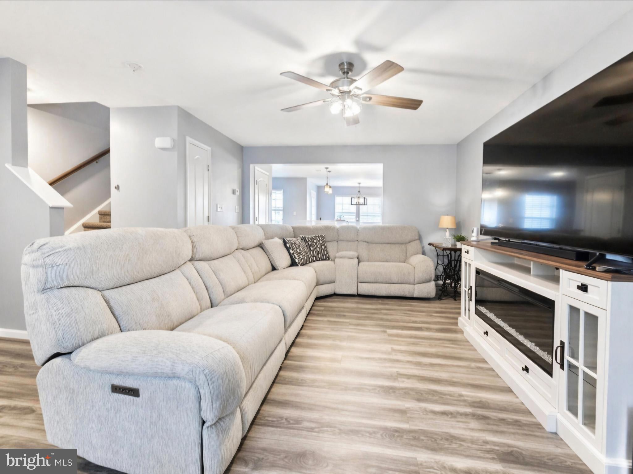 149 Ran Rue Drive Martinsburg, WV 25403 - Photo 2 of 27