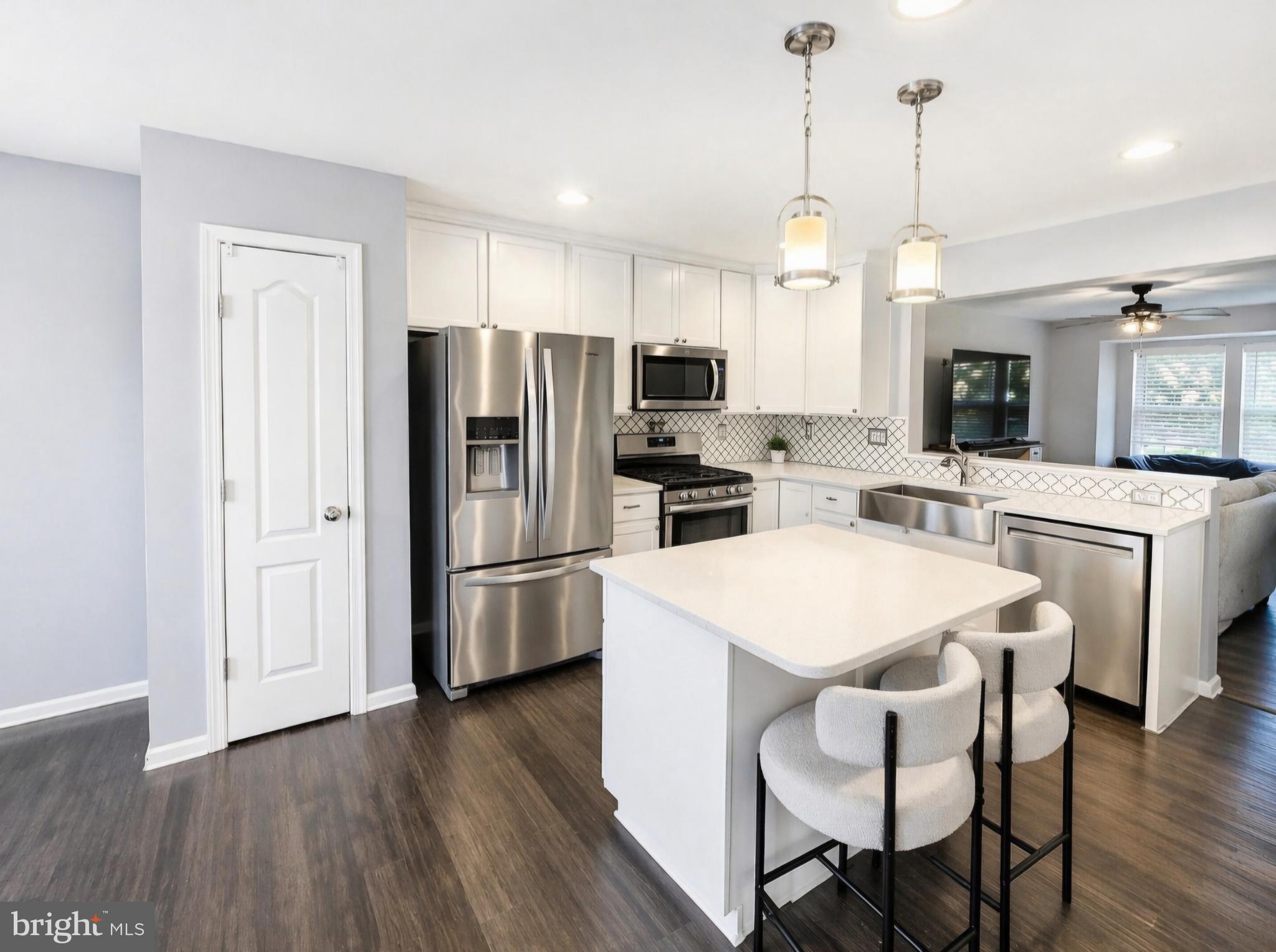 149 Ran Rue Drive Martinsburg, WV 25403 - Photo 4 of 27