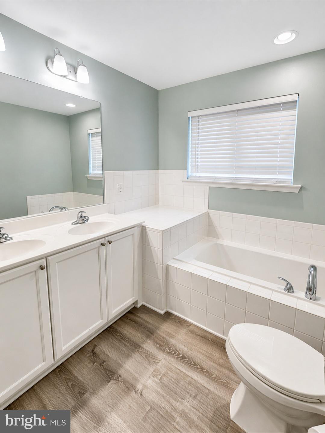 149 Ran Rue Drive Martinsburg, WV 25403 - Photo 9 of 27