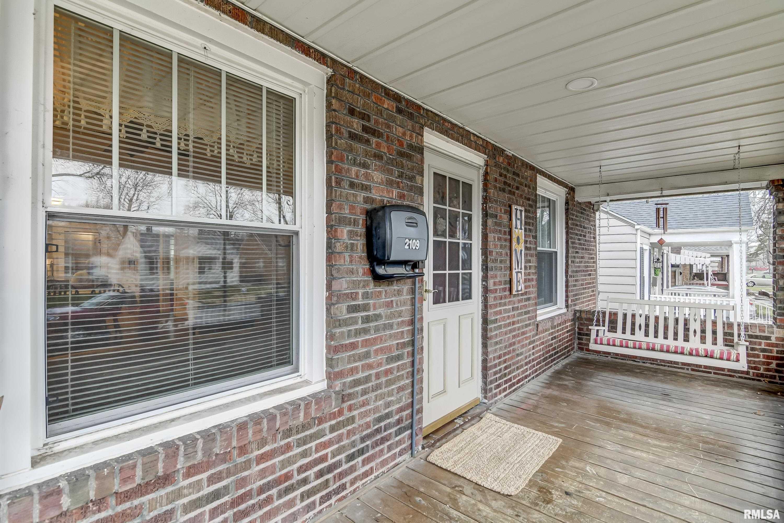 2109 North 7th Street Springfield, IL 62702 - Photo 5 of 37