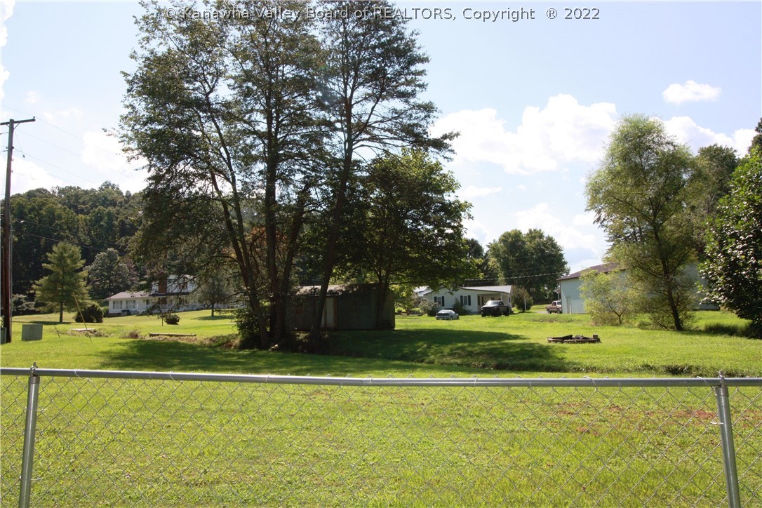 1439 Rocky Step Road Scott Depot, WV 25560 - Photo 14 of 30 Gallery Image 14
