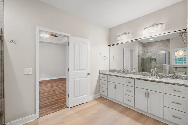 $479,000 | 3047 Gracie Ann Drive, Greenbrier, TN 37073