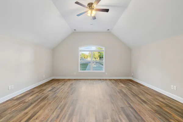 $479,000 | 3047 Gracie Ann Drive, Greenbrier, TN 37073