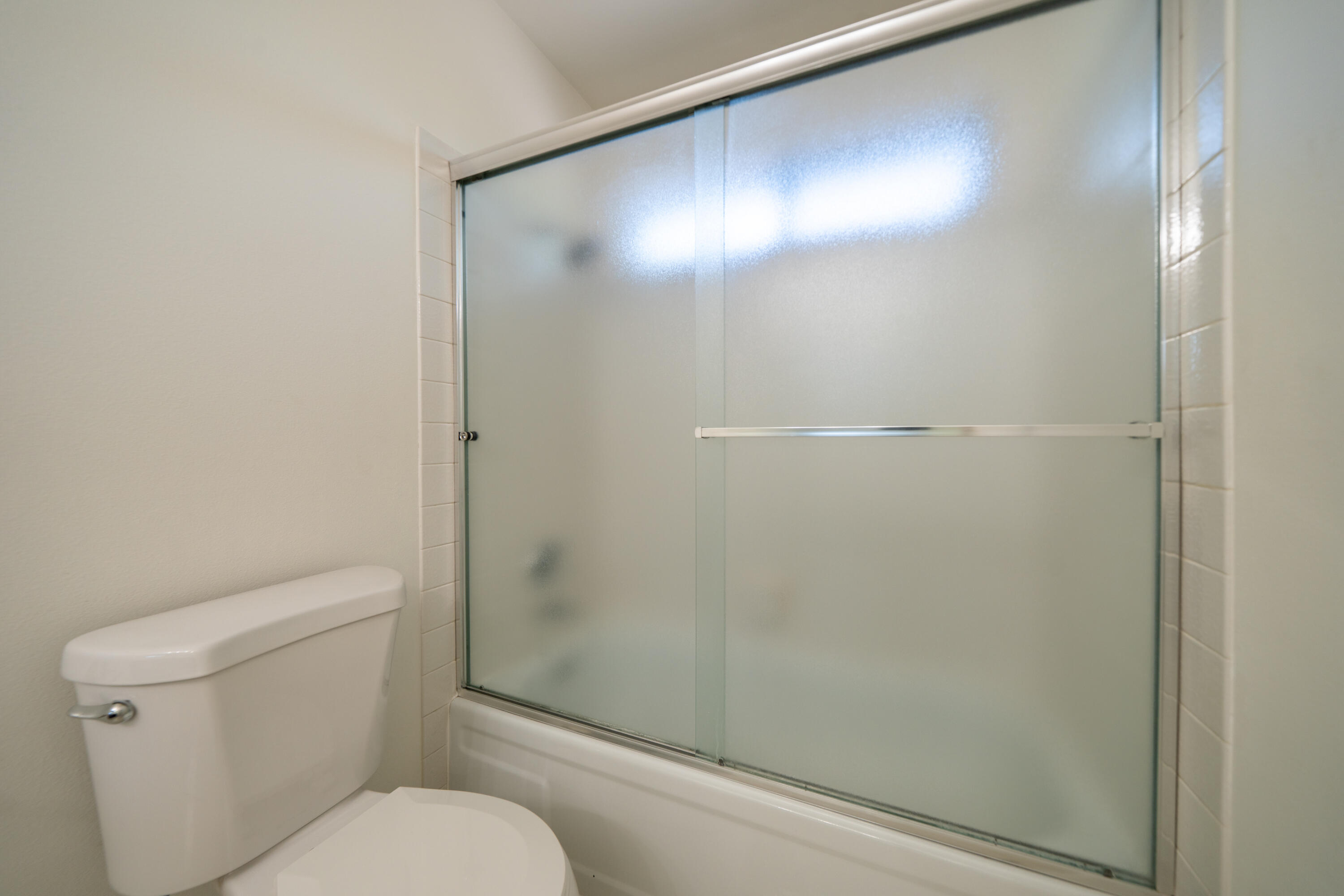 1930 Bechelli Lane Redding, CA 96002 - Photo 22 of 38 Bathroom 2