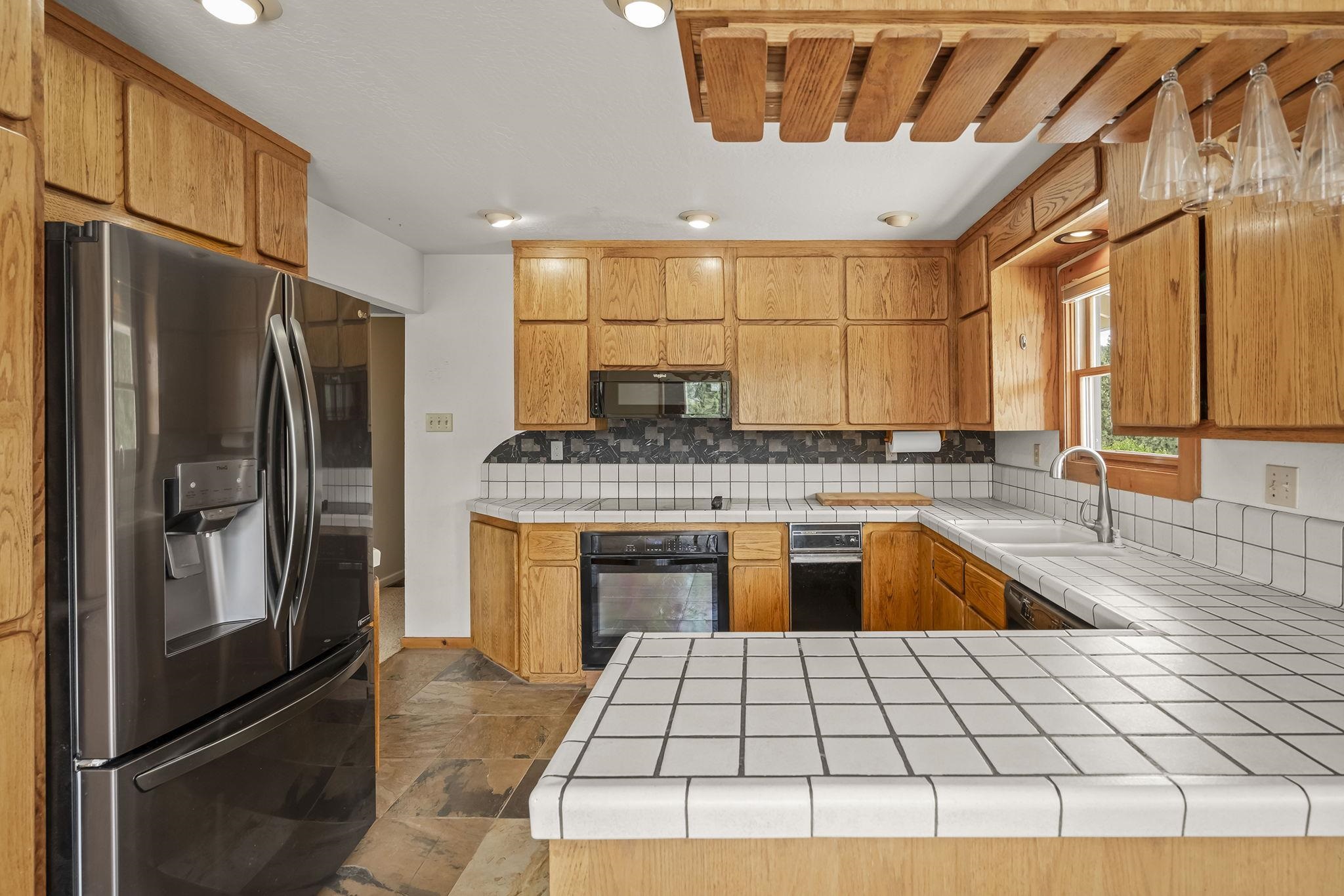 640 Redbud Street Portola, CA 96122 - Photo 12 of 27