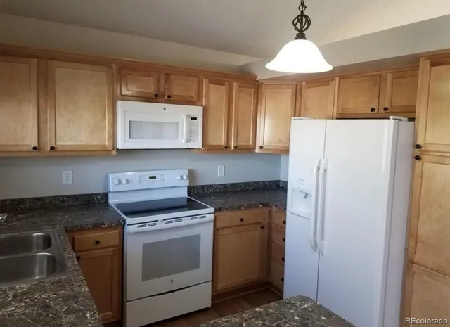 $2,850 | 9533 Devonshire Place, Highlands Ranch, CO 80126